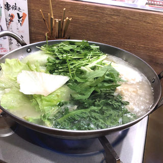 霧島鶏の水炊き(九州博多料理 いなせもん 神田店)