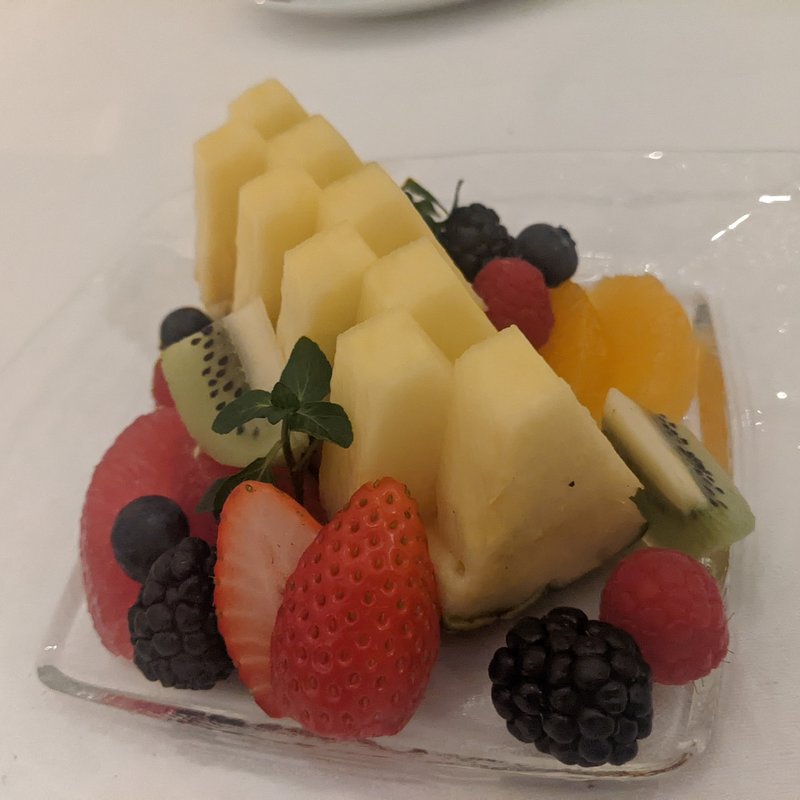 フルーツ＆ベリーのスライス(BLT STEAK ROPPONGI)