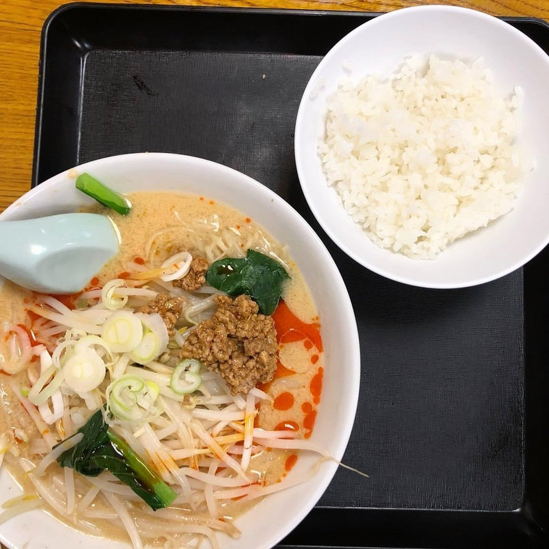 白胡麻坦々麺追い飯付き(食事処・志野)