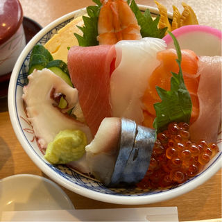 海鮮丼(百萬石 幸町店 （ひゃくまんごく）)