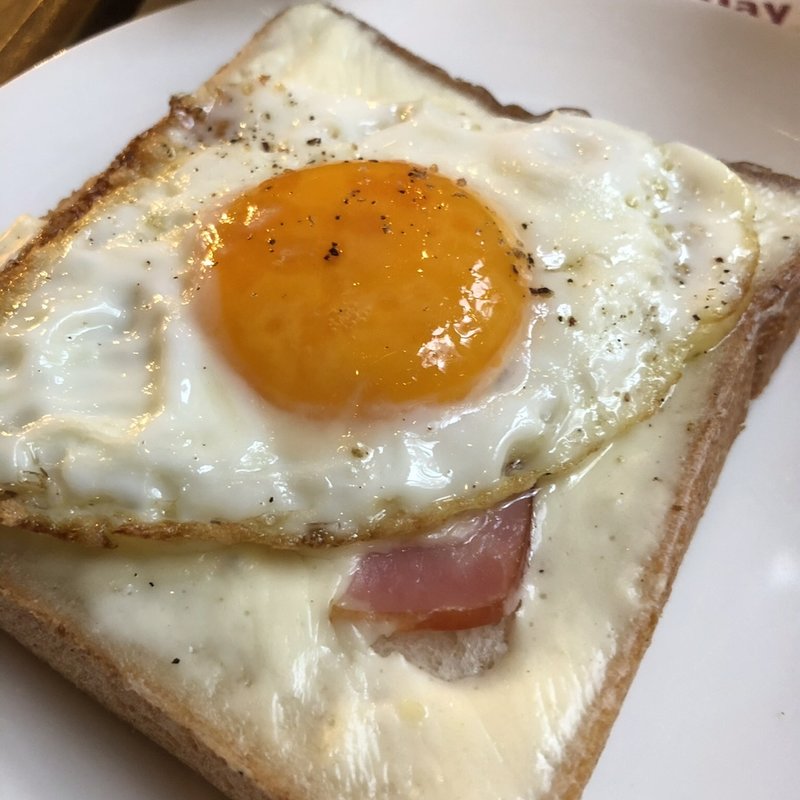 クロックマダム(ムロマチカフェハチ （muromachi　cafe　3＋5）)