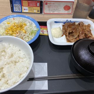 厚切り豚生姜焼定食(松屋 国領店 )