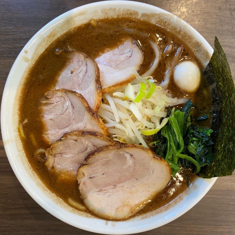 【チャーシュー味噌らーめん】(黒胡椒味噌) (濃魂タンメンかみもり)