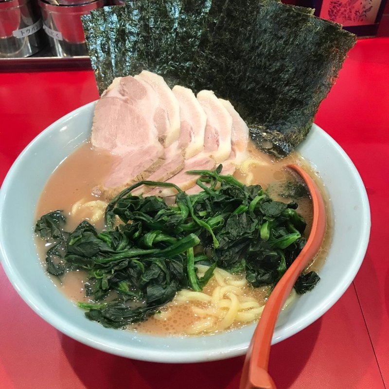 チャーシューメン　中(横浜ラーメン おか本)