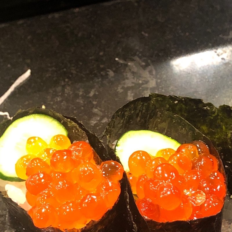いくら(とみ寿司 )