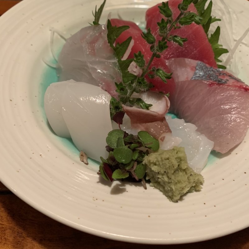 本日のお造り(神田新八 （かんだしんぱち）)