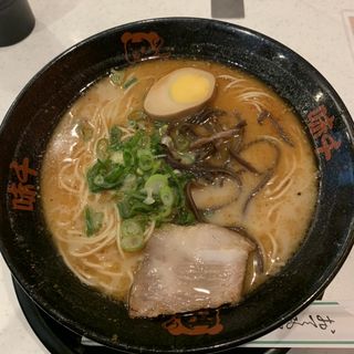 大盛りラーメン(味千拉麺 新大阪店)