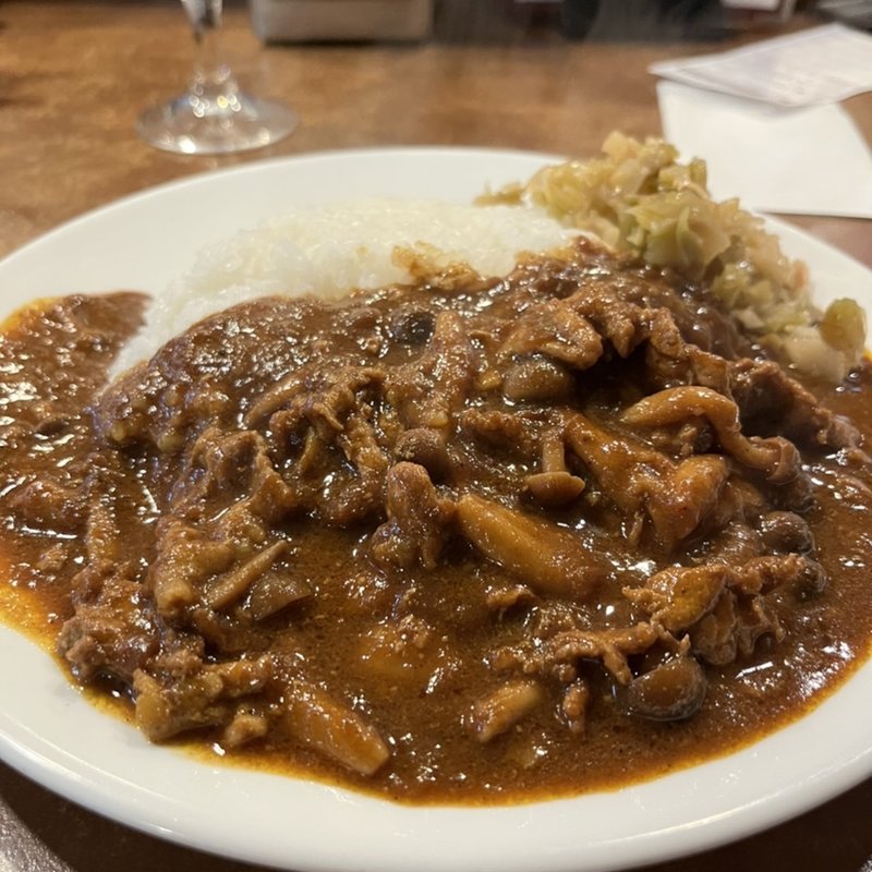 ポークしめじカレー(アングル)