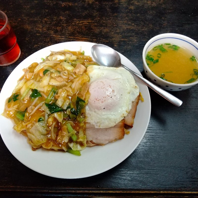 五目焼きめしと焼きそばのセット(昌興楼)