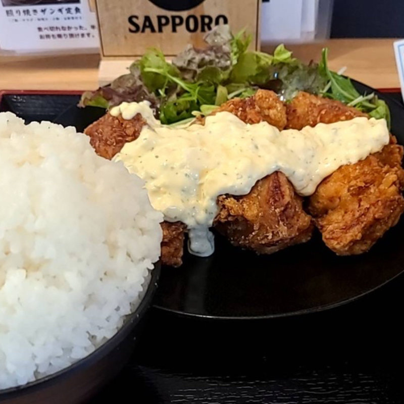タルタルザンギ定食(なるとキッチン 大阪本町店)