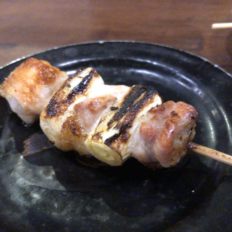 ねぎま(やきとり もつ焼 まるや)