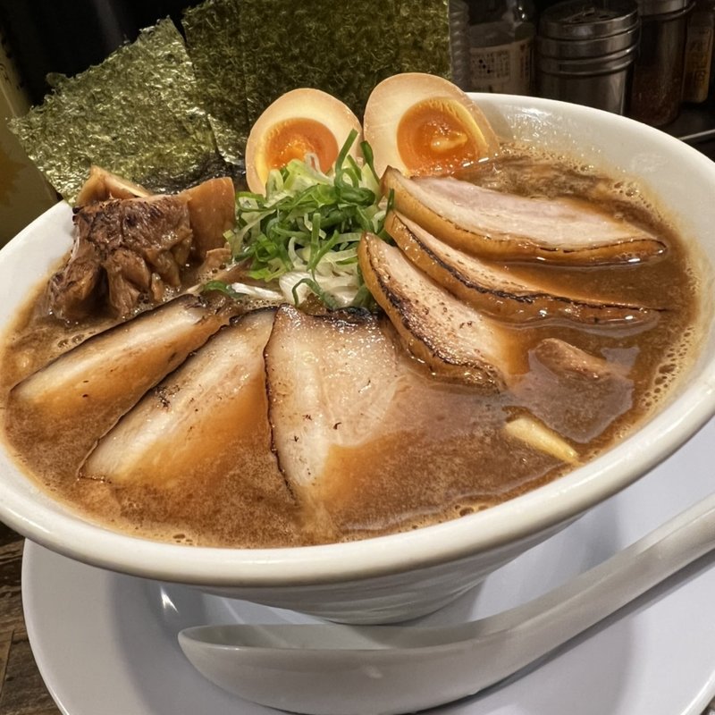 濃厚ブラック 究極(鶏そば麺将 天破)