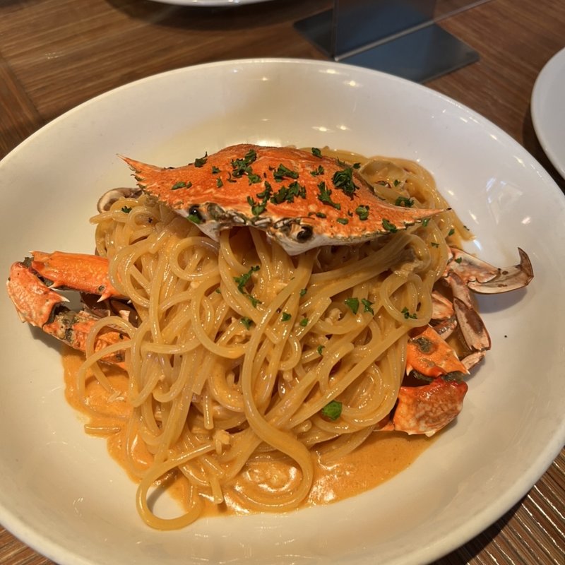 渡り蟹のトマトクリーム(ズッカ)