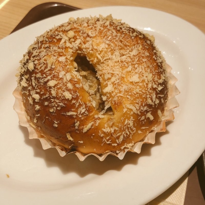 コロッケパン(CAFE＆BAKERY MIYABI 神保町店 （カフェ アンド ベーカリー ミヤビ）)