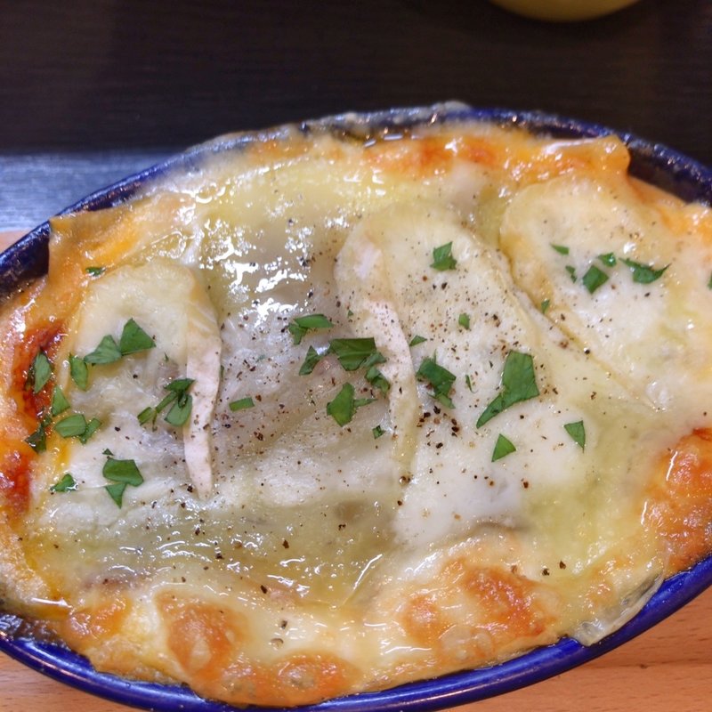 モッツァレラチーズのムサカ(チーズカフェアルピンヌ)