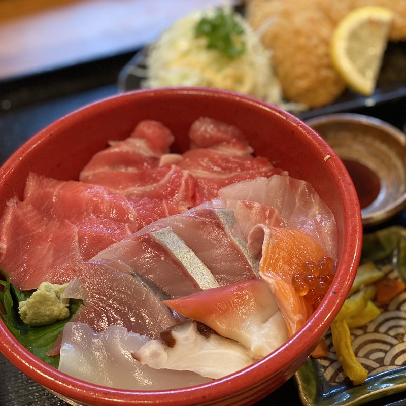 (田舎レストランじんべえ)