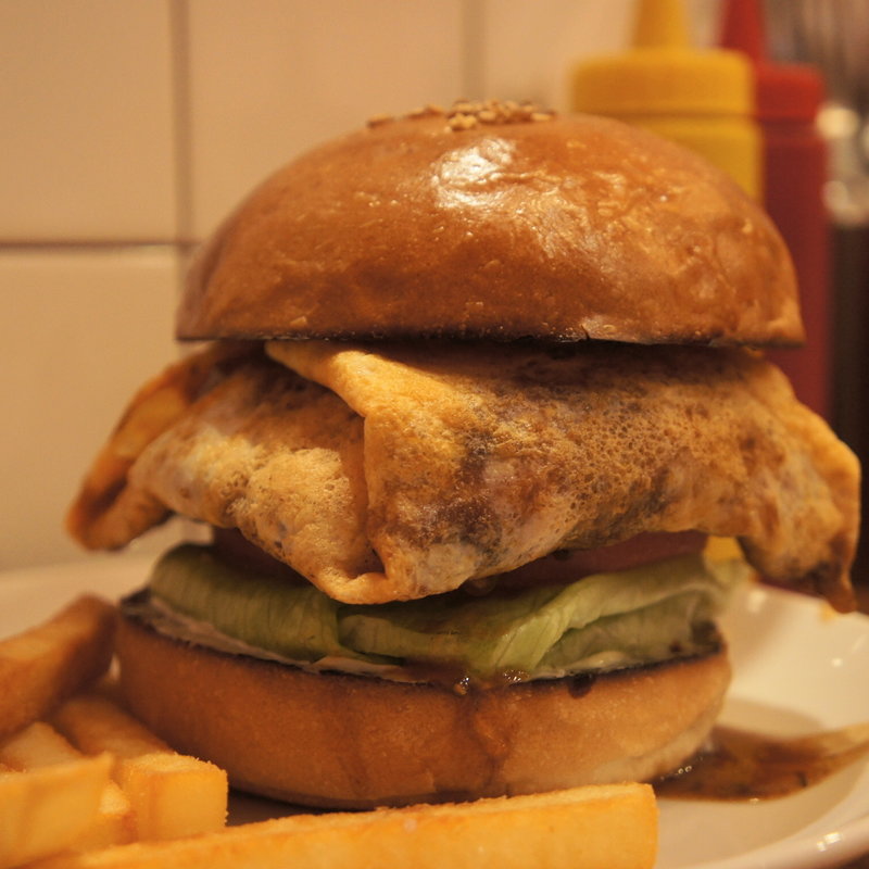 RAMMLLYバーガー(BURGER&MILKSHAKE CRANE)