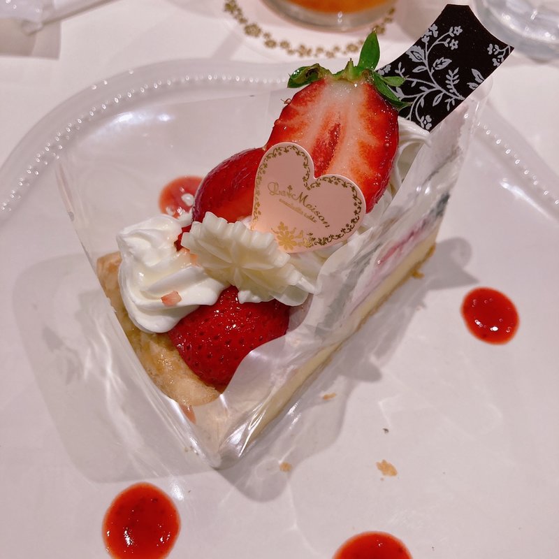 あまおうとミルククリームのカスタードタルト(ラ・メゾン アンソレイユターブル サンシャインシティアルパ店)