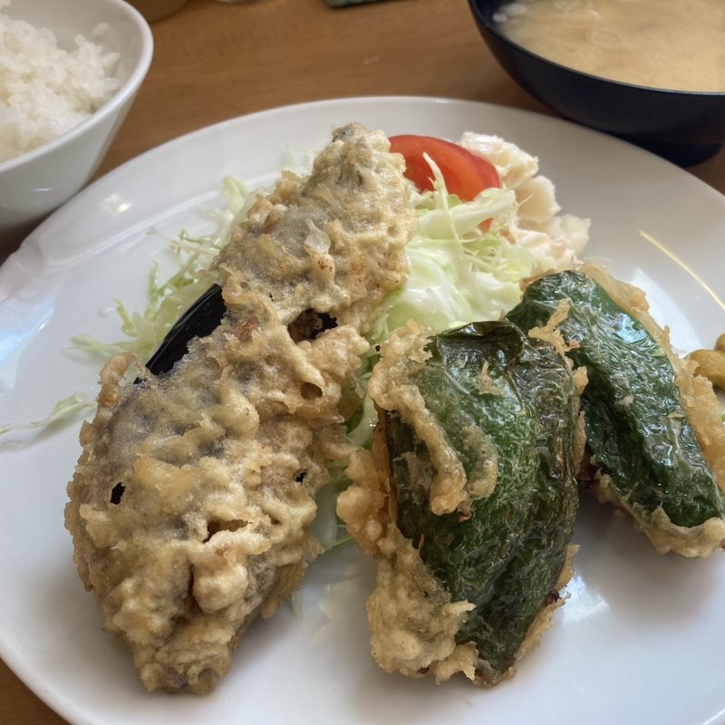 ピーマン茄子の肉詰め定食(小池寿司食堂)
