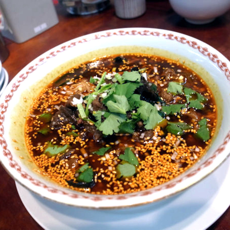 山形牛火鍋風味そば（火鍋牛肉麺）(四川料理 剣閣)