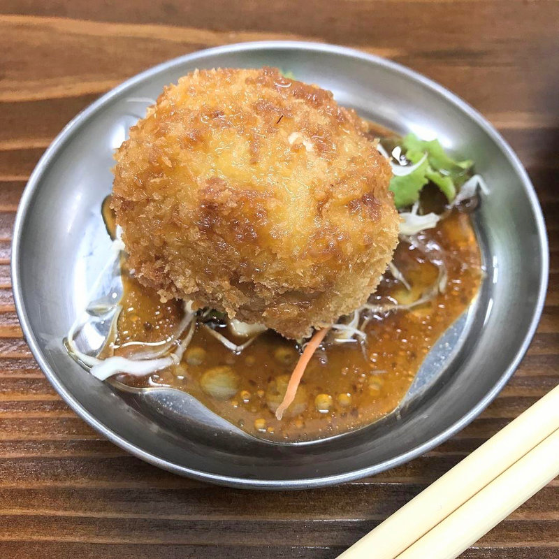 煮卵カツ(大衆食堂スタンドそのだ五反田店)