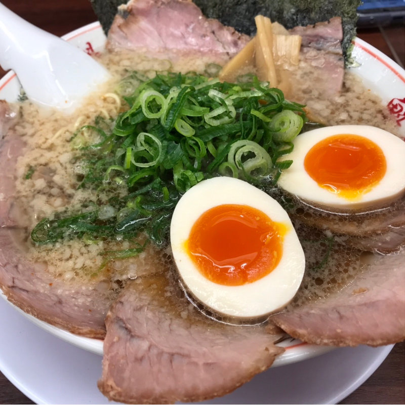 醤油全部のせラーメン(京都北白川ラーメン魁力屋 木更津店)