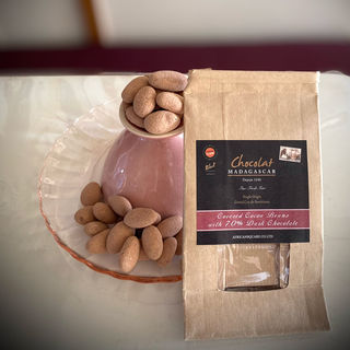 Chocolat Madagascar /カカオ豆 ダーク70% ココアコート(サロン・デュ・ショコラ東京2022)