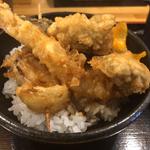 牡蠣天丼(天ぷら広場　食道)