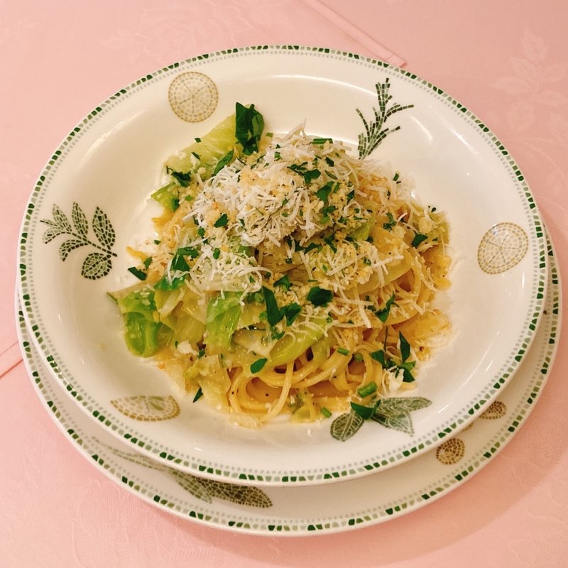 キャベツとアンチョビのパスタ(国立文流)