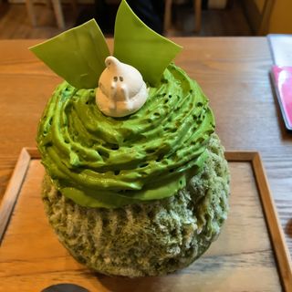 手摘み抹茶氷(氷おばけ)