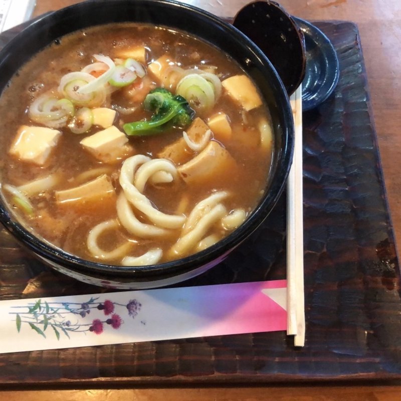 麻婆うどん(上)(清水屋)