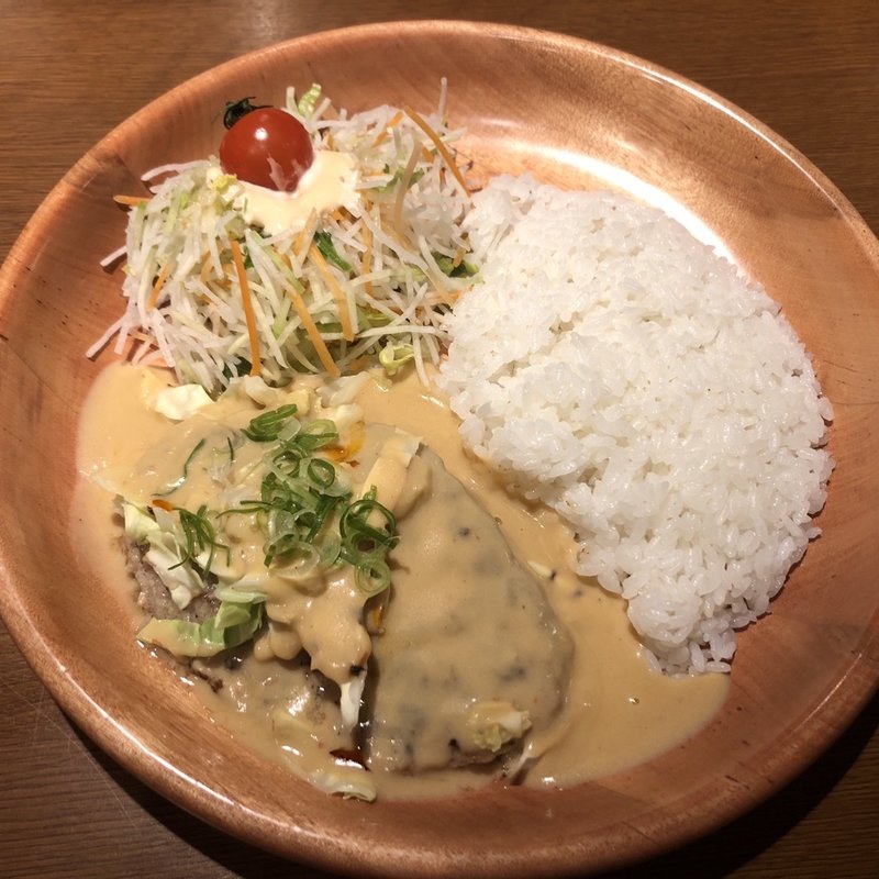 豆乳胡麻担々バーグディッシュ (期間限定)(びっくりドンキー クリスロード店 )