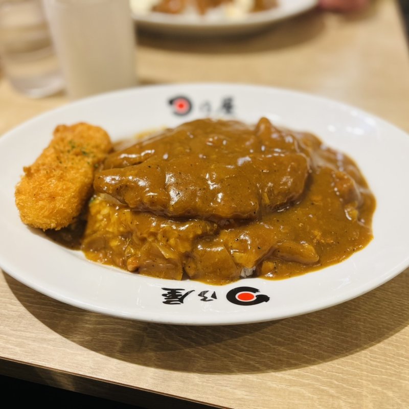 名物カツカレー(日乃屋カレー 大手町店)