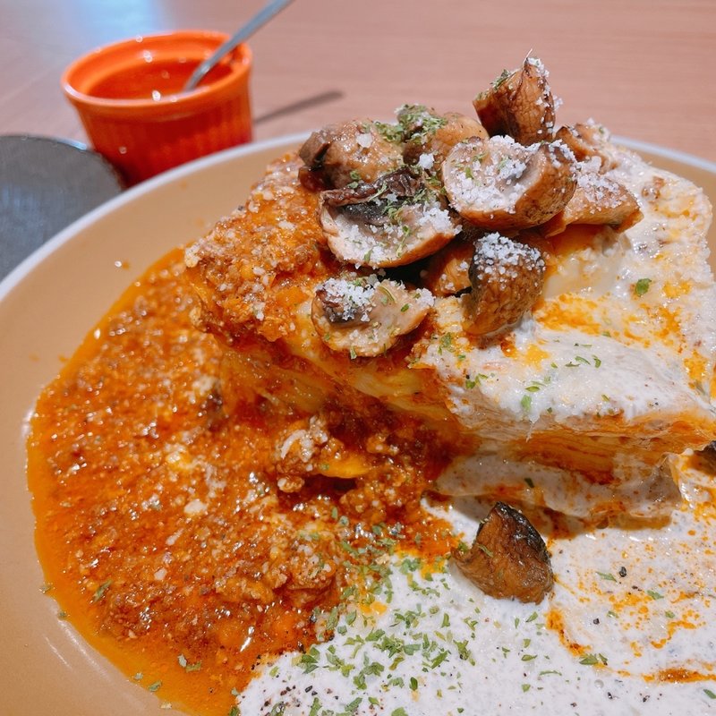 ハーフ&ハーフ　Mサイズ(15層)(ラザニアCORE)