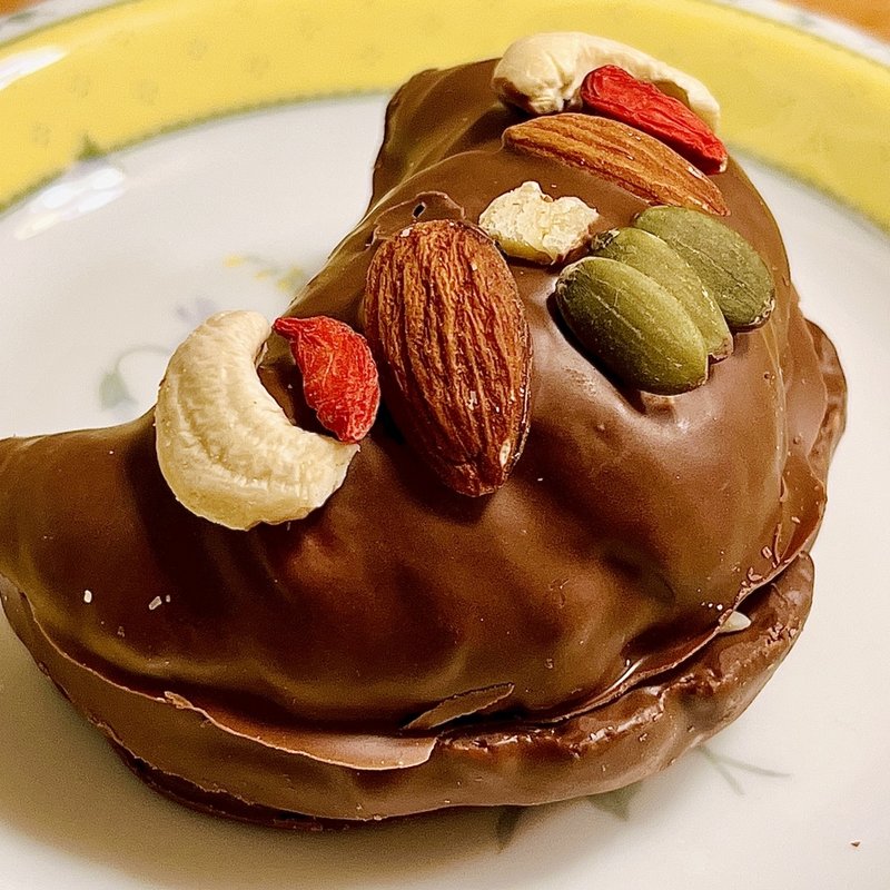 ナッツミルクチョコ(カフェ オウザン 銀座三越店)