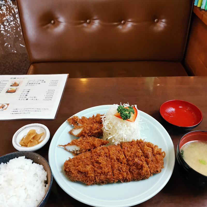 ロースかつ定食 ＋ イカフライ(とんかつ うみのや)