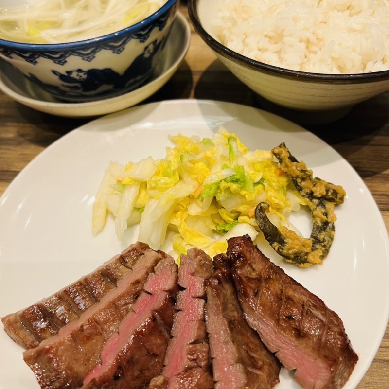 牛タン定食(利久 幕張新都心店)