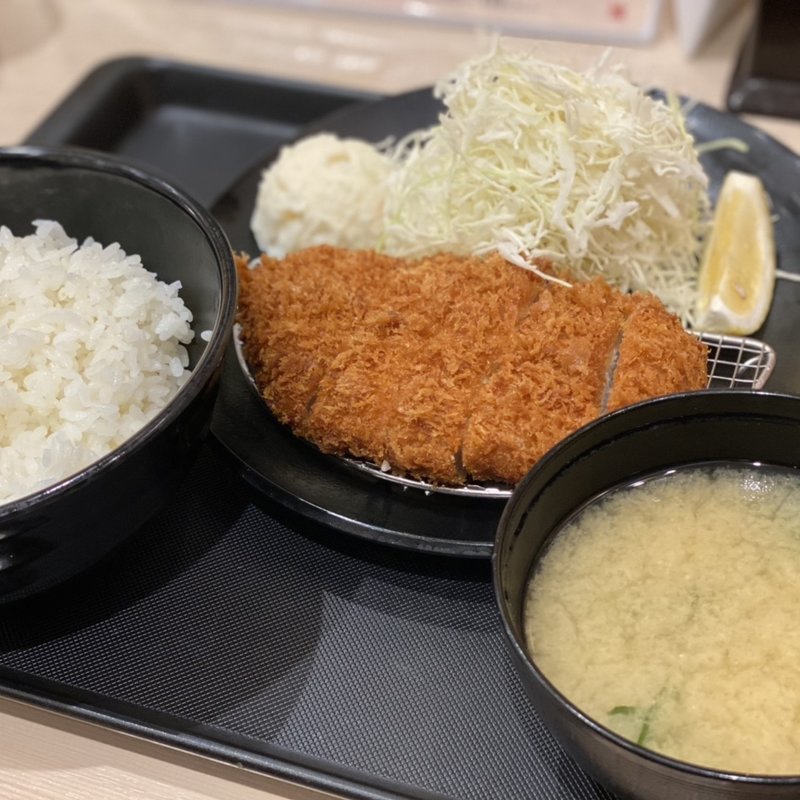 ロースかつ定食＋トッピングポテト(時短営業救済企画)(松のや すすきの店)