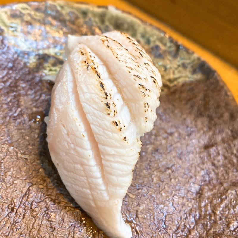 鰤(葵寿司 （あおいずし）)