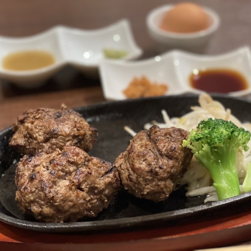 (肉塊UNO 恵比寿店)