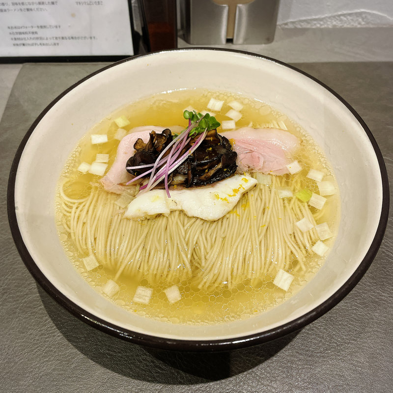 真鯛の柚子白醤油ラーメン(Ramen Break Beats（ブレイクビーツ）)