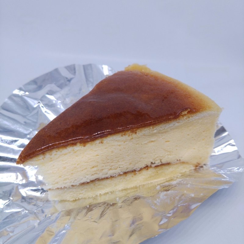 チーズケーキ(こがねや菓子店)