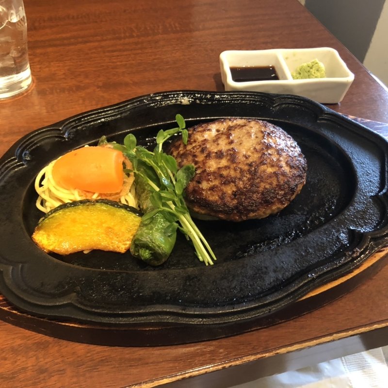 わさび醤油ハンバーグ(和牛ハンバーグと創作パスタ　さくら亭)