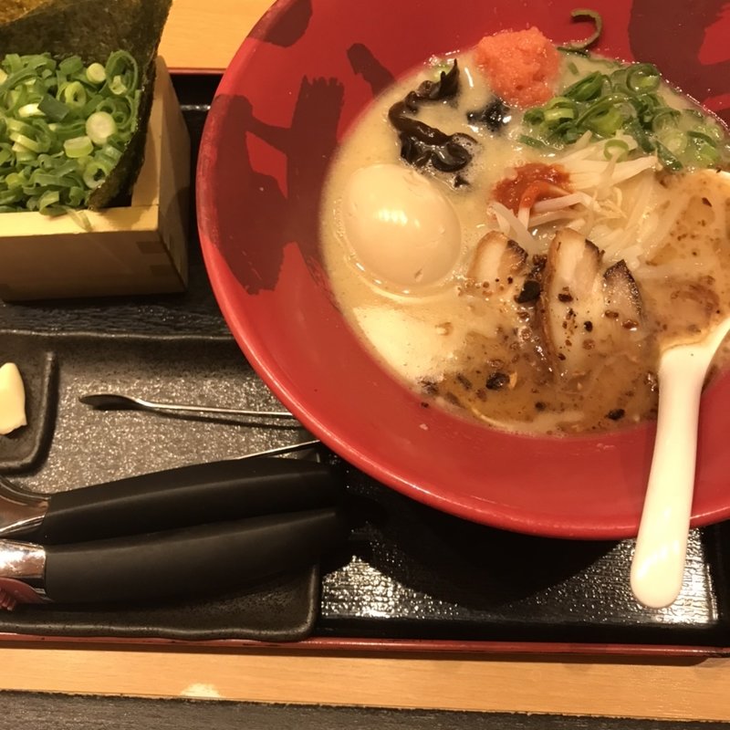 赤うま全部載せ(麺屋台 我馬 広島駅北口店 )