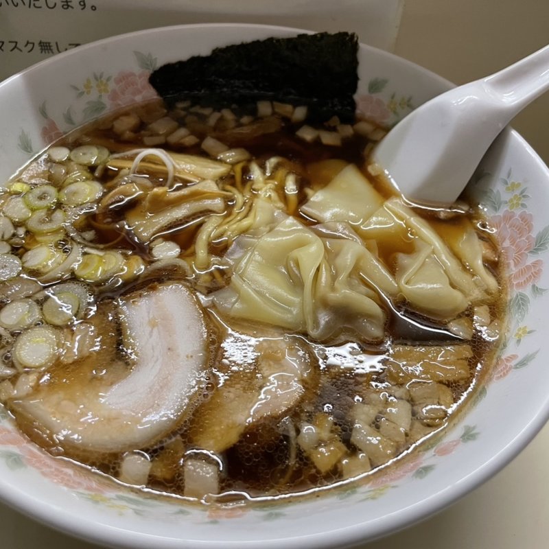 ワンタンメン(マリオン )