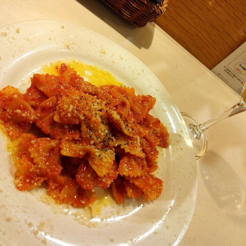 自家製トマトソースのファルファッレ(サザンダイニング)