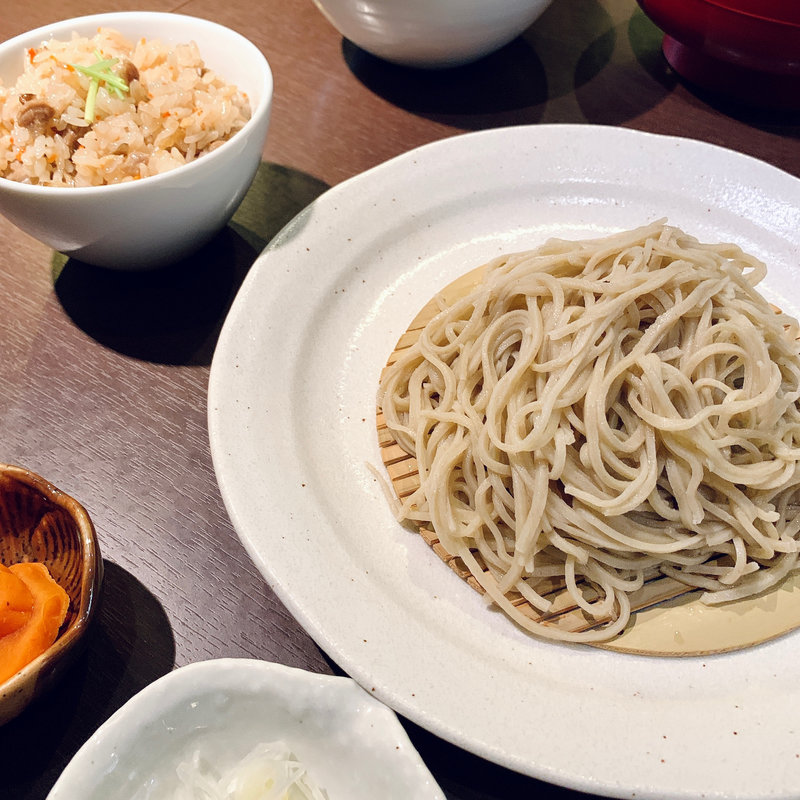 お蕎麦と鴨肉の炊き込みご飯セット(藤乃 )