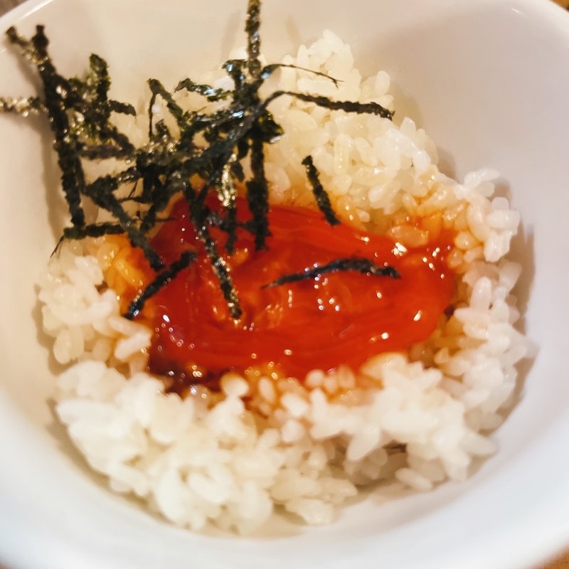 漬け卵黄丼(MENクライ)