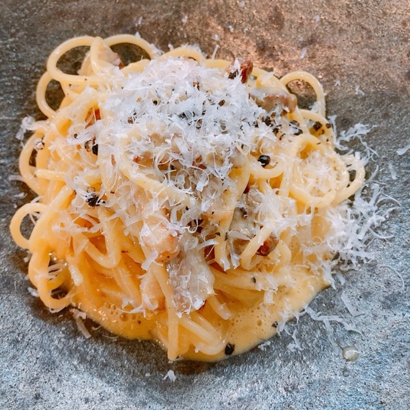 自家製パンチェッタのカルボナーラスパゲッティ(gruta)