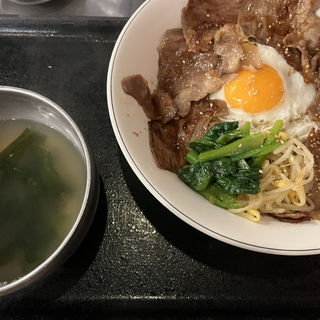 豚丼(韓豚屋(ハンテジヤ) 新横浜店)